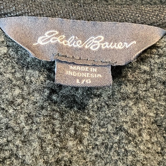 Eddie Bauer Long-Sleeve Pull-Over- Men’s Large - Picture 5 of 7